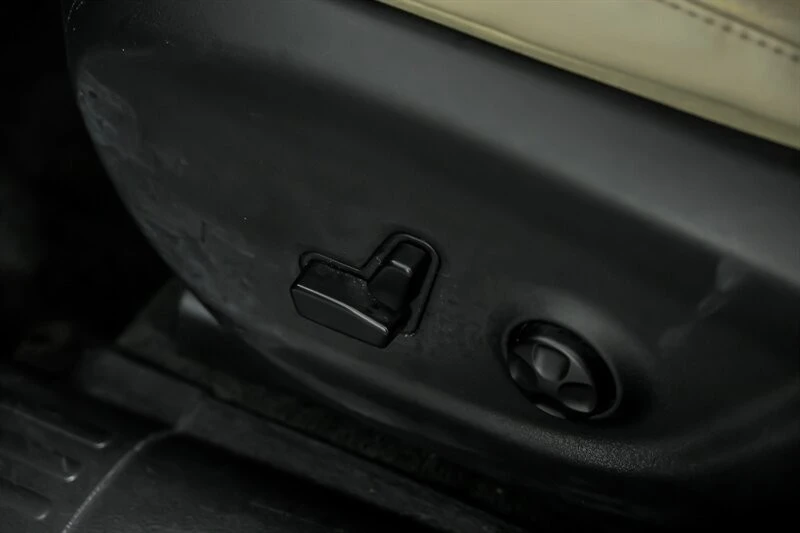 2015 Jeep KL Cherokee - Image 22 of 30