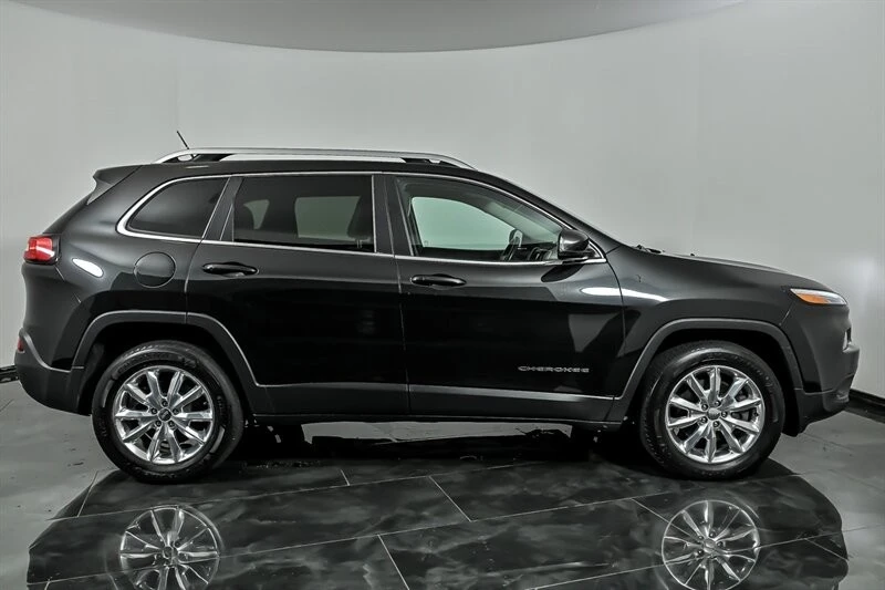 2015 Jeep KL Cherokee - Image 10 of 30