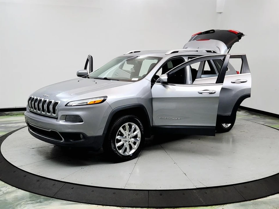 2015 Jeep KL Cherokee - Image 9 of 31
