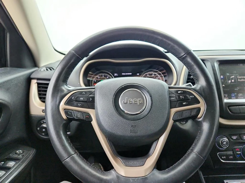 2015 Jeep KL Cherokee - Image 16 of 31