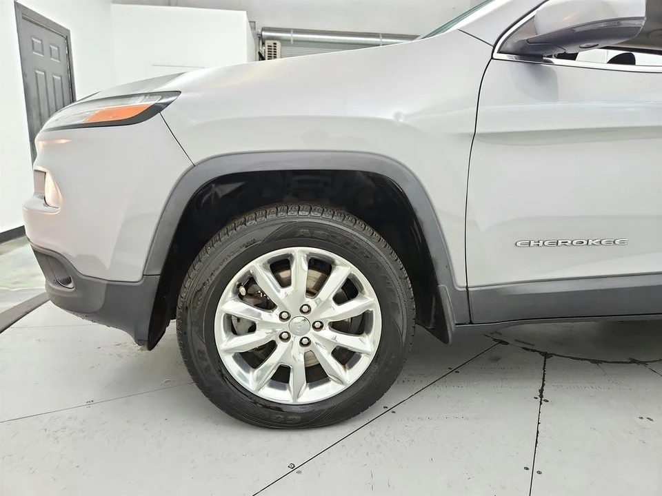 2015 Jeep KL Cherokee - Image 31 of 31