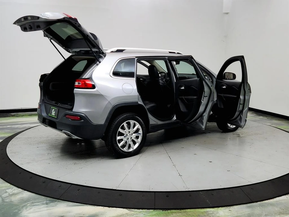 2015 Jeep KL Cherokee - Image 11 of 31