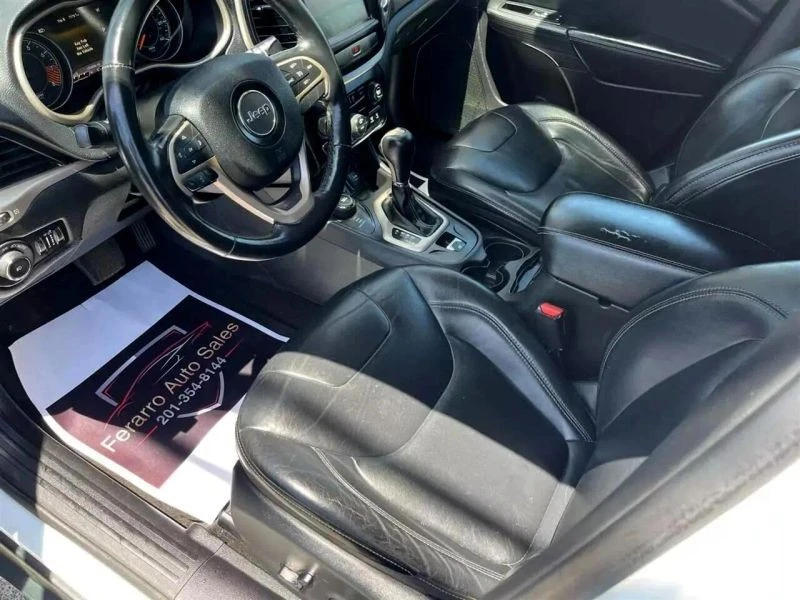 2015 Jeep KL Cherokee - Image 9 of 12