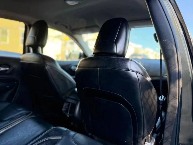 2015 Jeep KL Cherokee - Image 11 of 12