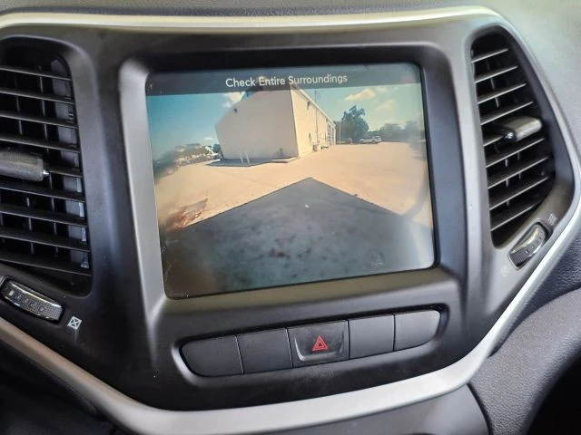 2015 Jeep KL Cherokee - Image 6 of 21
