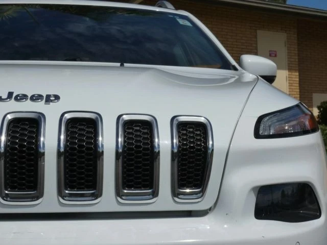 2015 Jeep KL Cherokee - Image 16 of 21