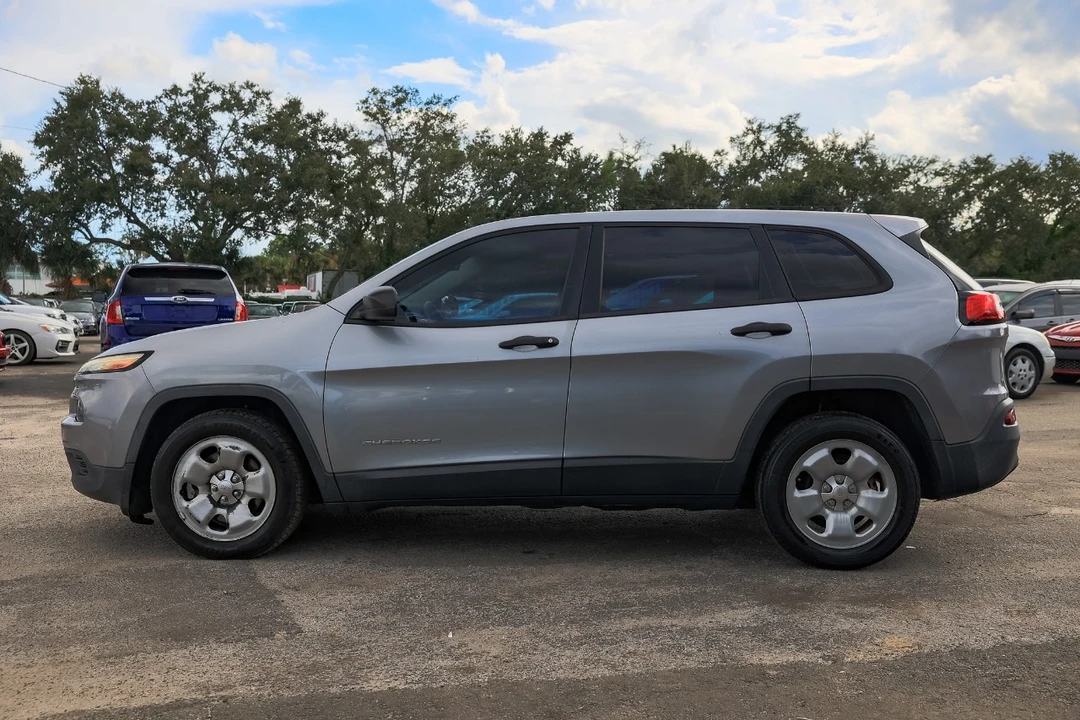 2015 Jeep KL Cherokee - Image 3 of 12