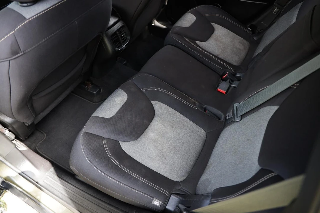 2015 Jeep KL Cherokee - Image 10 of 31