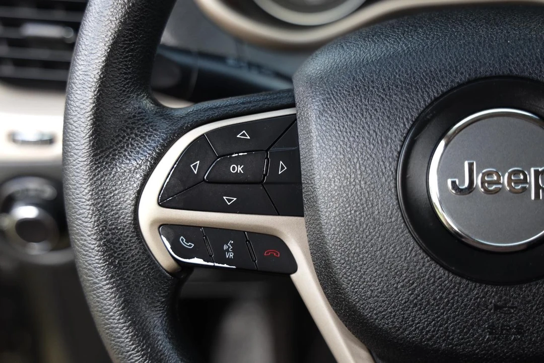 2015 Jeep KL Cherokee - Image 24 of 31