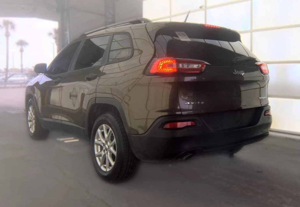 2015 Jeep KL Cherokee - Image 6 of 13