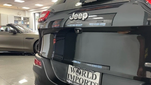 2015 Jeep KL Cherokee - Image 19 of 31