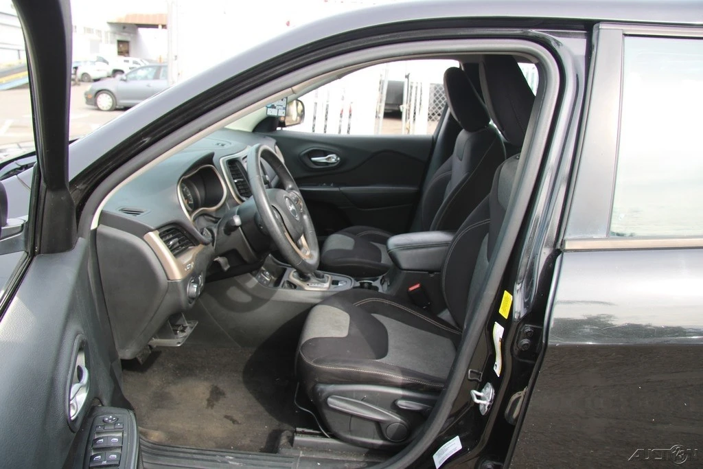 2015 Jeep KL Cherokee - Image 13 of 21