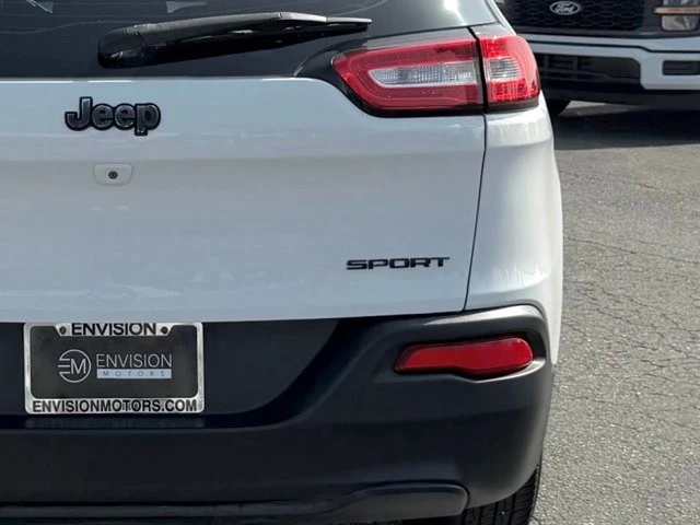 2015 Jeep KL Cherokee - Image 9 of 12