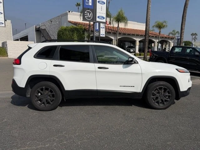2015 Jeep KL Cherokee - Image 11 of 12