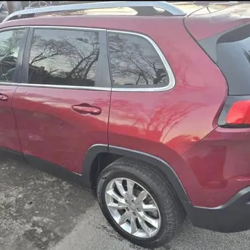 2015 Jeep Cherokee Sport 4D