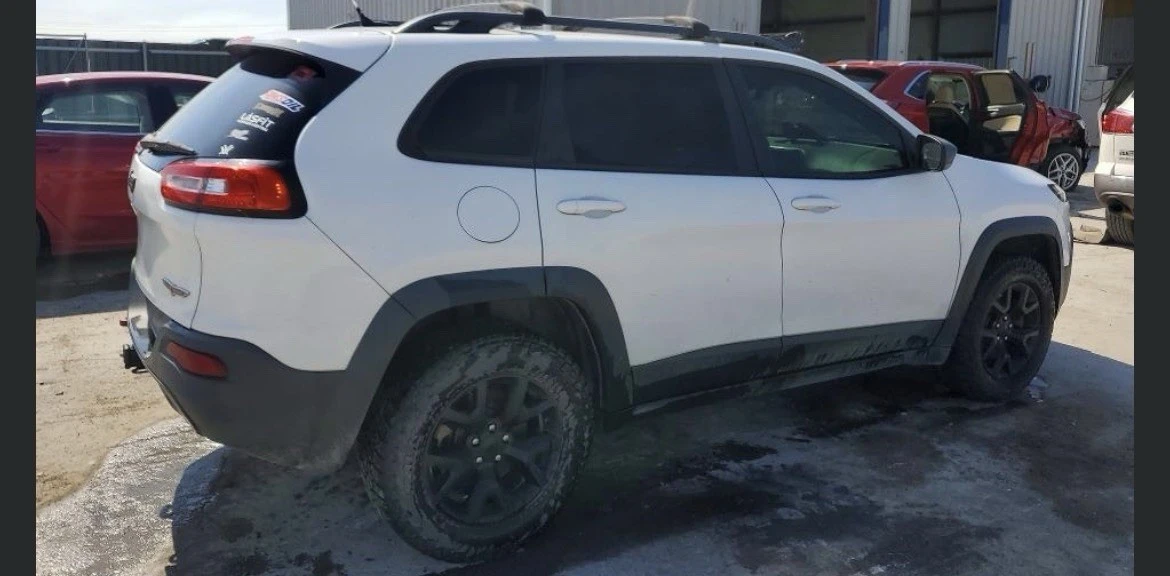 2015 Jeep KL Cherokee - Image 10 of 12
