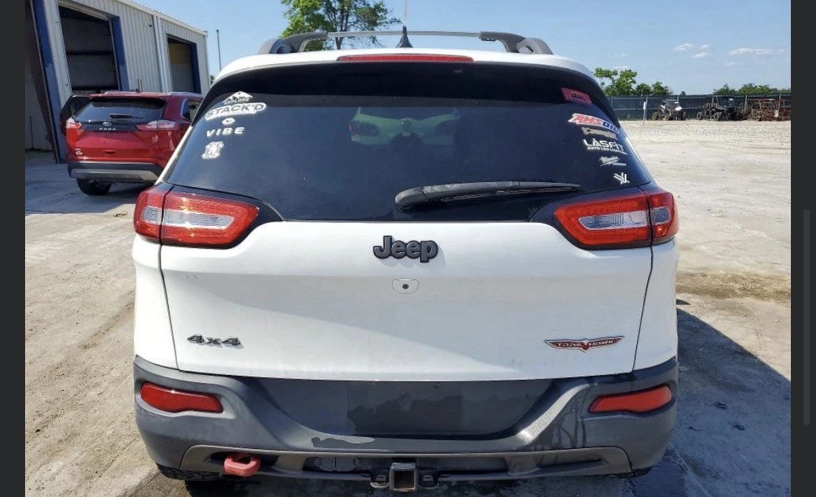 2015 Jeep KL Cherokee - Image 8 of 12