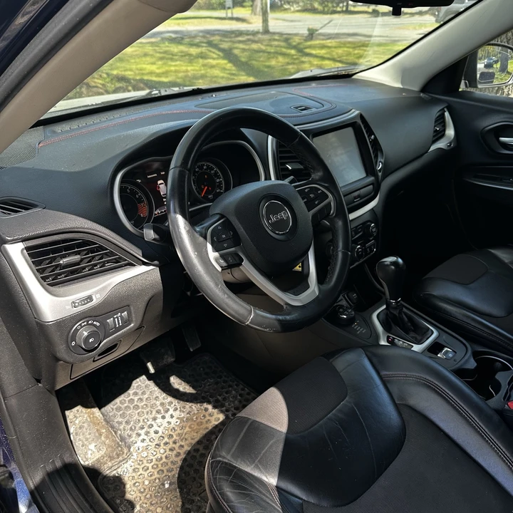 2015 Jeep KL Cherokee - Image 17 of 20