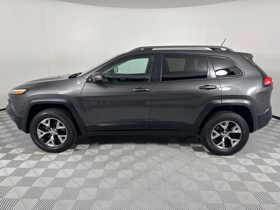 2015 Jeep KL Cherokee - Image 9 of 12