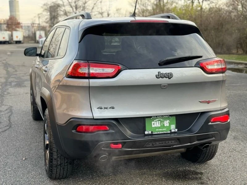2015 Jeep KL Cherokee - Image 9 of 12