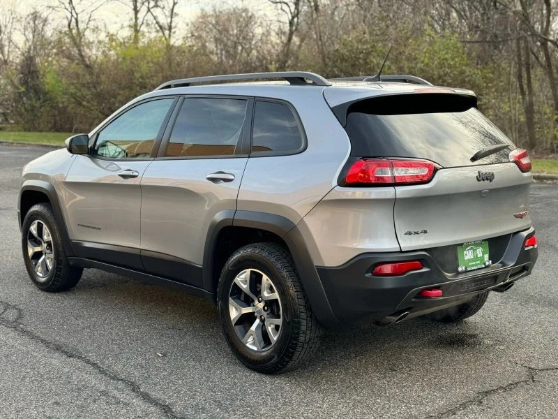 2015 Jeep KL Cherokee - Image 10 of 12