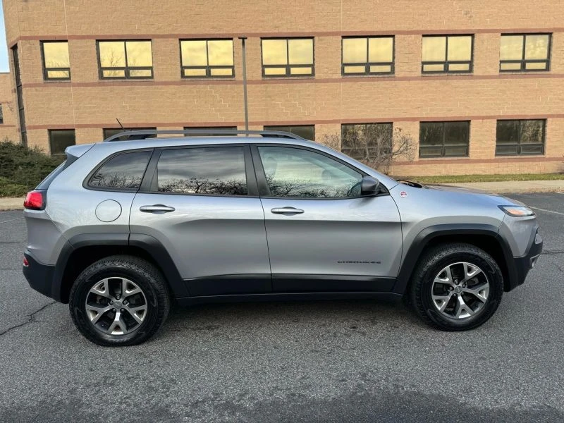 2015 Jeep KL Cherokee - Image 11 of 12