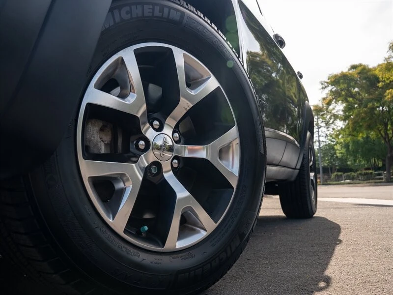 2015 Jeep KL Cherokee - Image 2 of 21