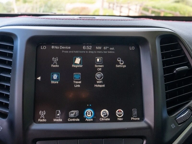 2015 Jeep KL Cherokee - Image 18 of 21