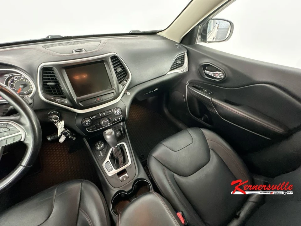 2015 Jeep KL Cherokee - Image 11 of 24