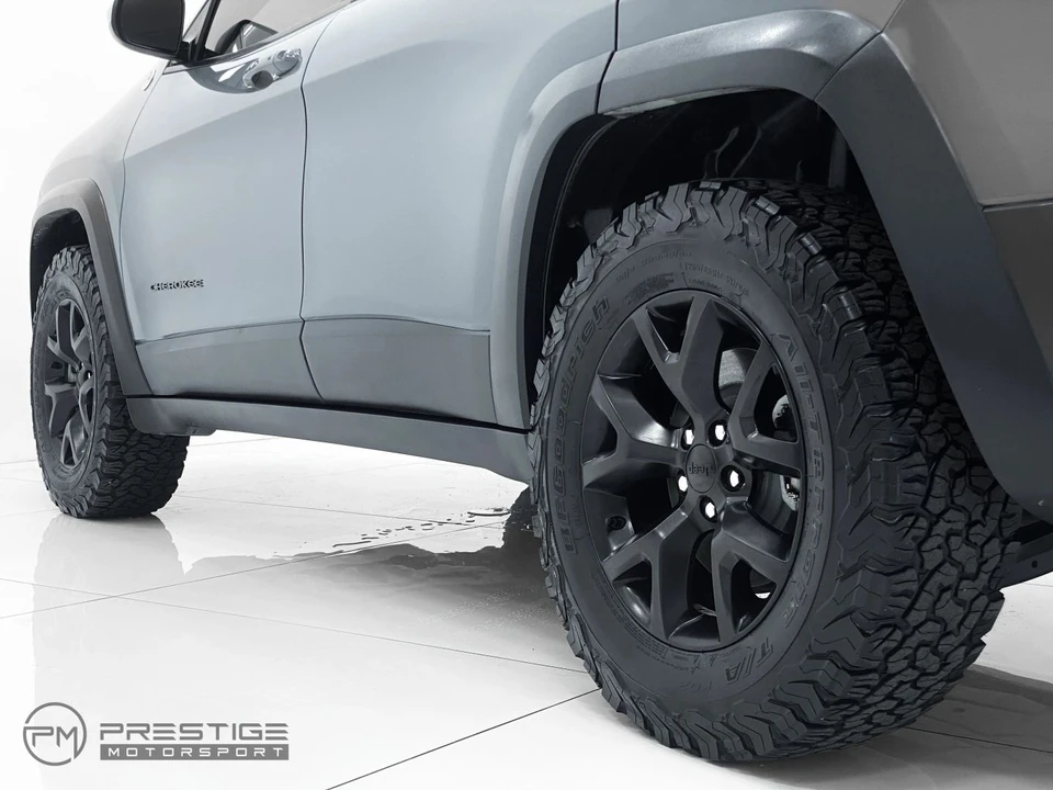 2015 Jeep - Image 29 of 31