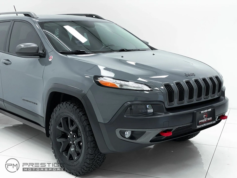 2015 Jeep - Image 9 of 31