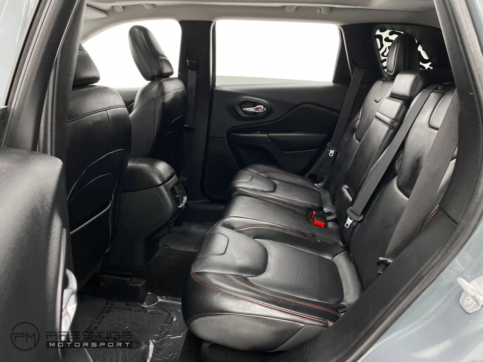 2015 Jeep KL Cherokee - Image 24 of 31