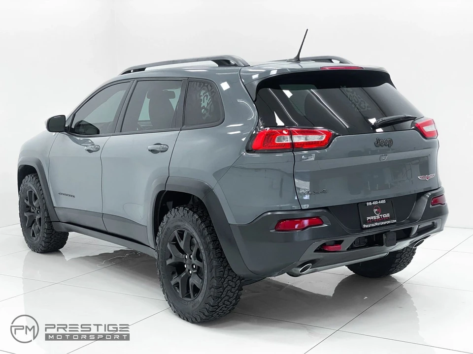 2015 Jeep KL Cherokee - Image 8 of 31