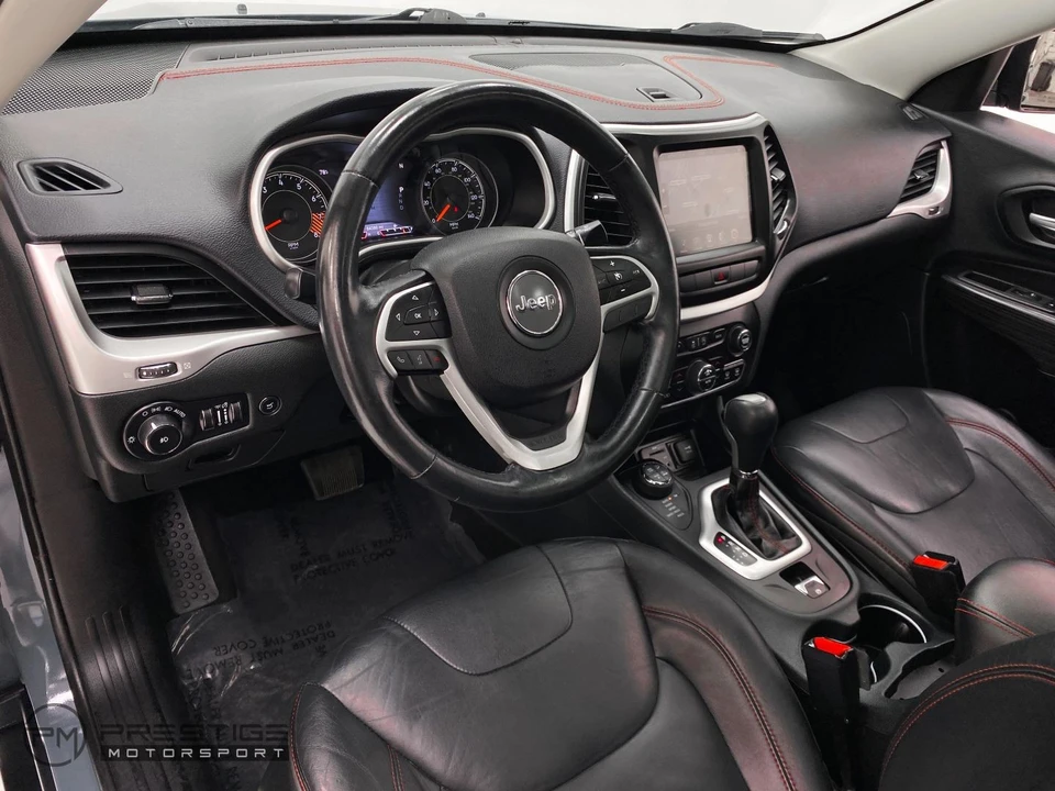 2015 Jeep - Image 18 of 31