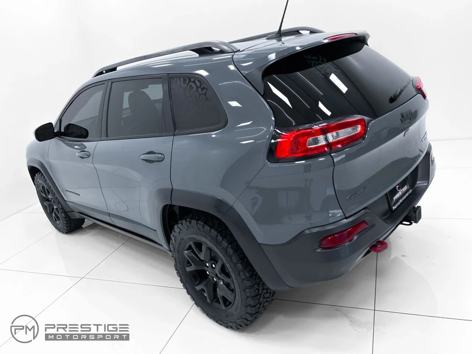 2015 Jeep - Image 26 of 31