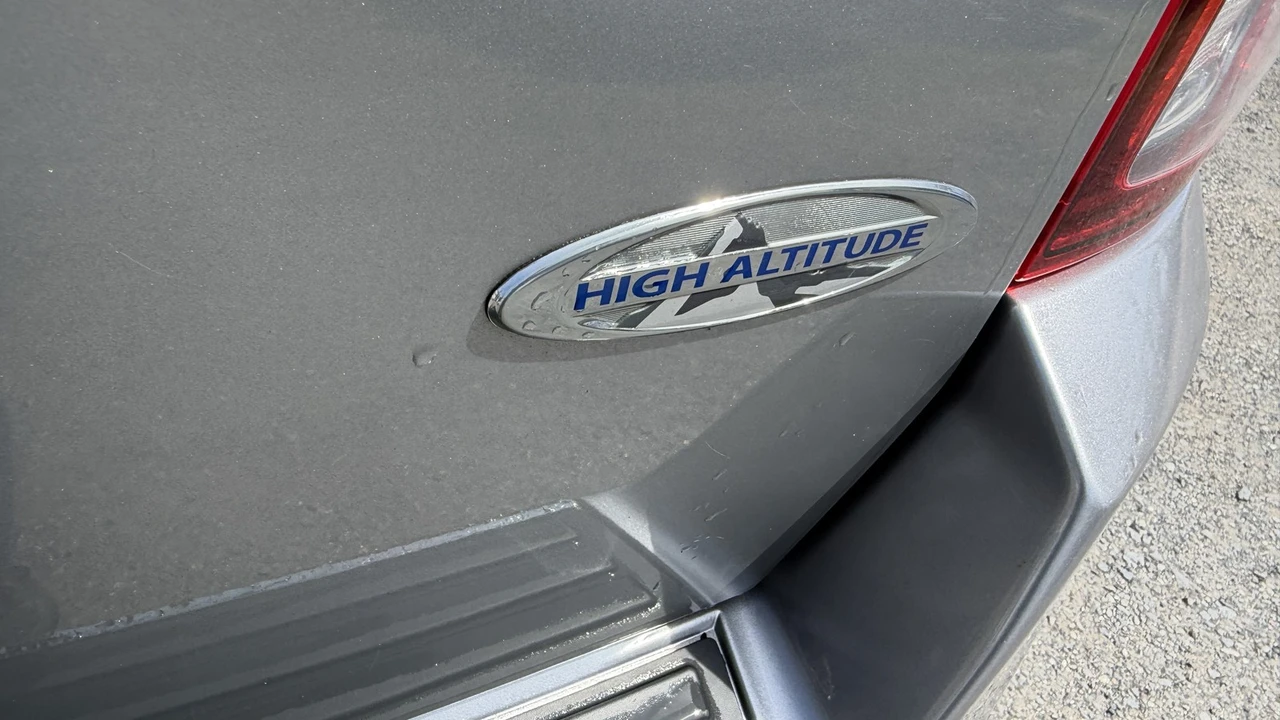 2015 Jeep Compass - Image 12 of 17