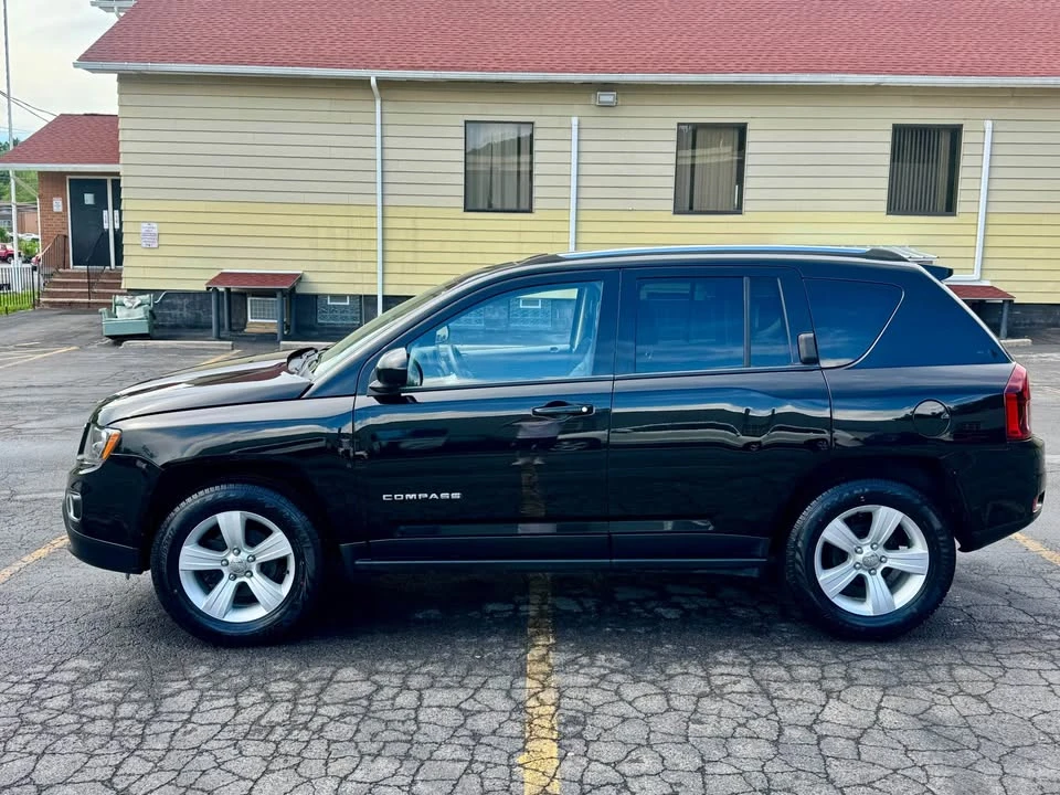 2015 Jeep Compass - Image 5 of 9
