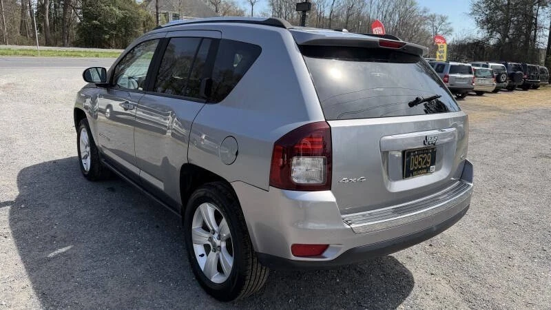 2015 Jeep Compass - Image 11 of 21