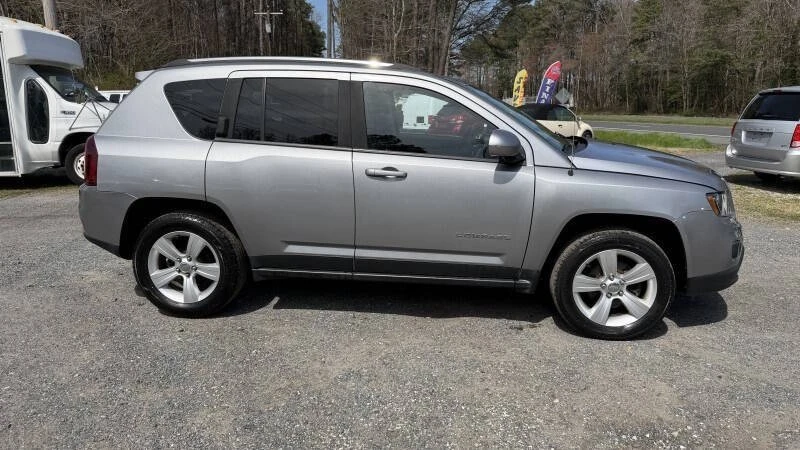 2015 Jeep Compass - Image 8 of 21