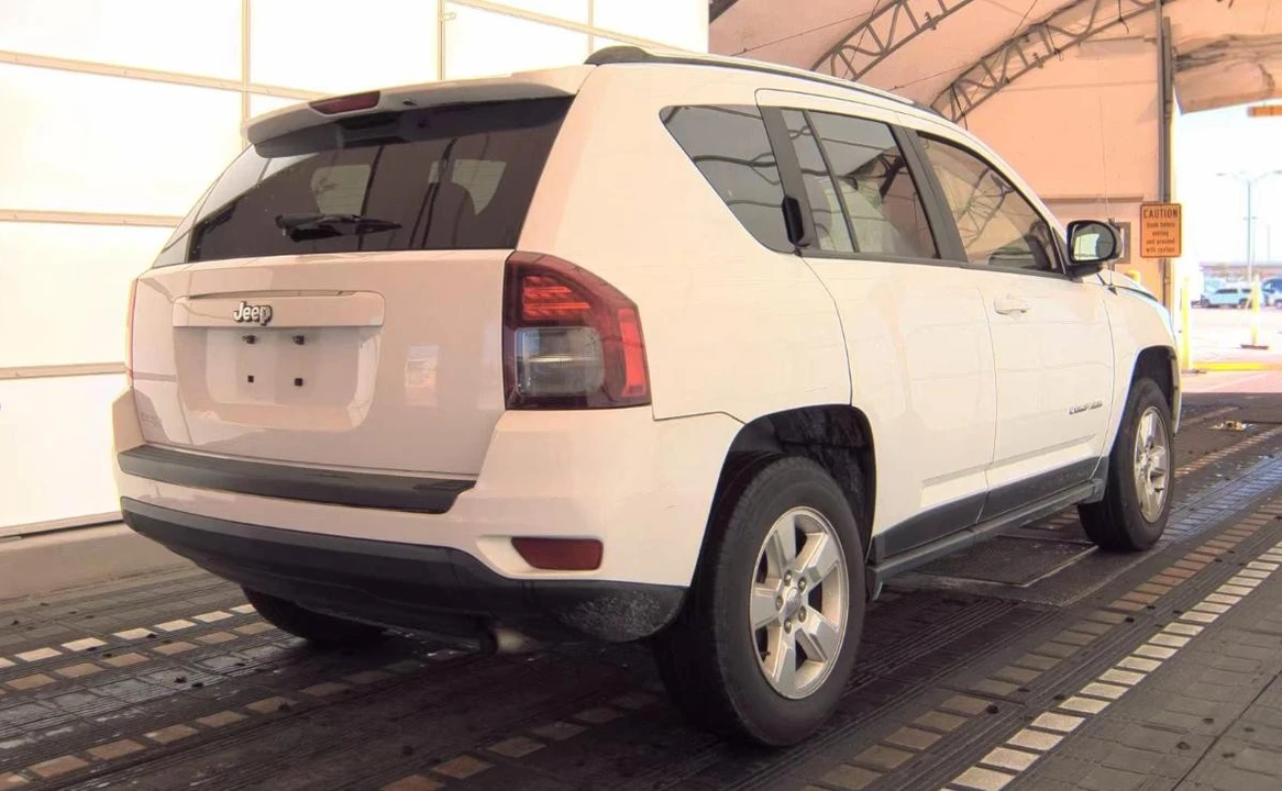 2015 Jeep Compass - Image 4 of 14