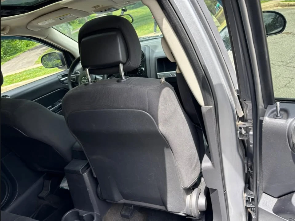 2015 Jeep Compass - Image 10 of 18