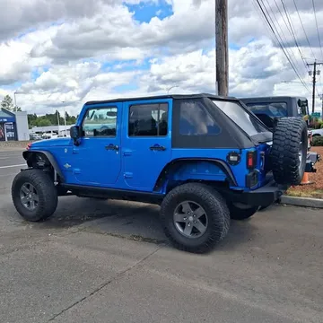 2015 Jeep Gladiator Sport