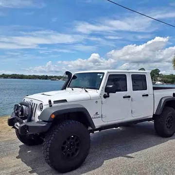 2015 Jeep Gladiator Sport S