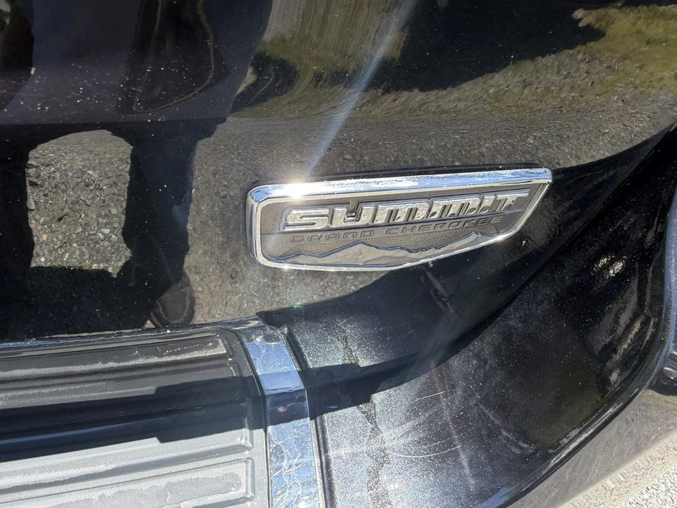 2015 Jeep Cherokee - Image 14 of 31
