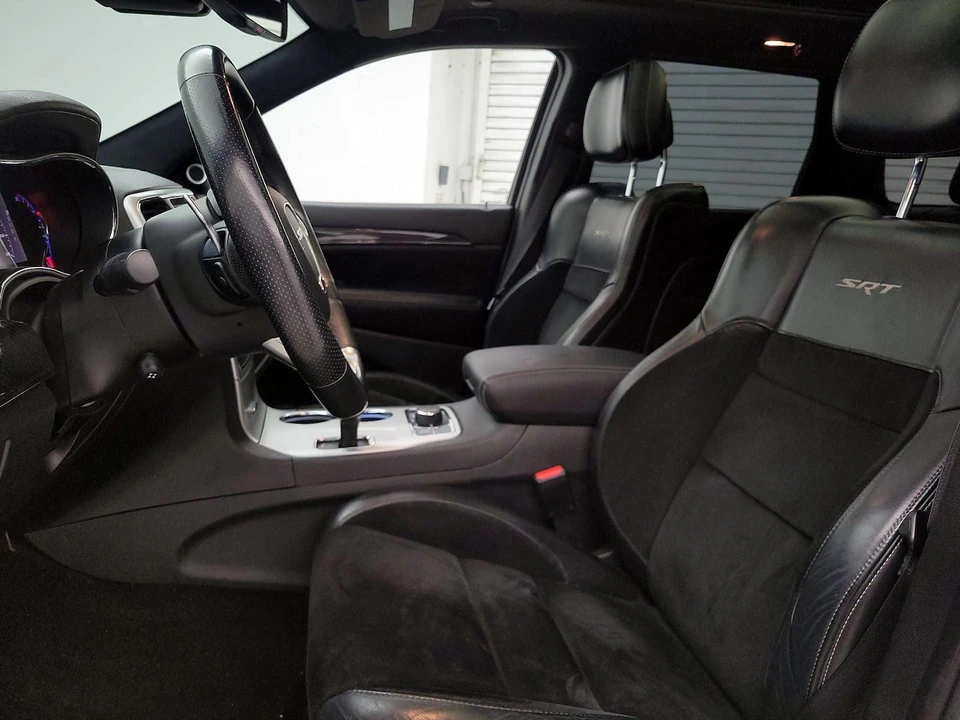 2015 Jeep WK2 Grand Cherokee SRT - Image 12 of 25