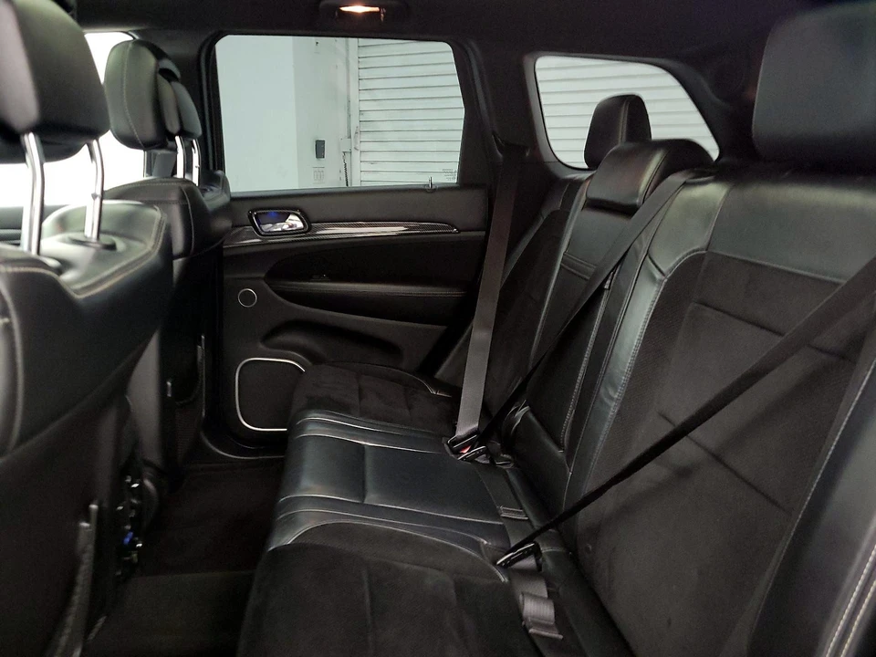 2015 Jeep WK2 Grand Cherokee SRT - Image 22 of 25