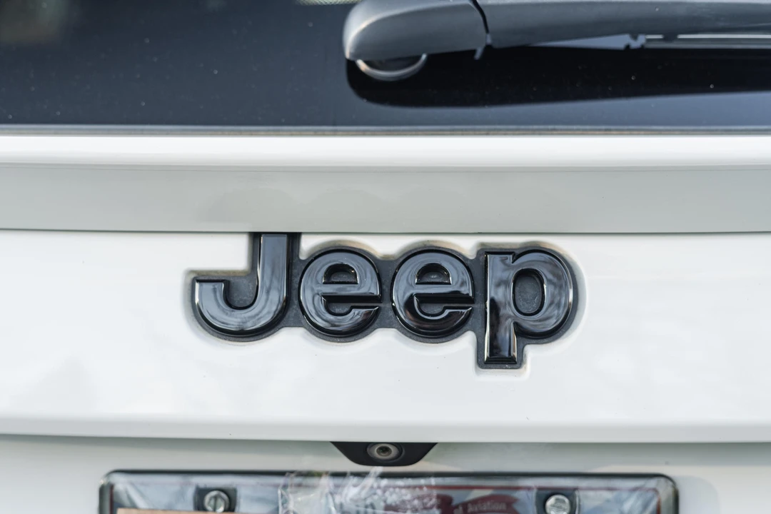 2015 Jeep WK2 Grand Cherokee - Image 20 of 31