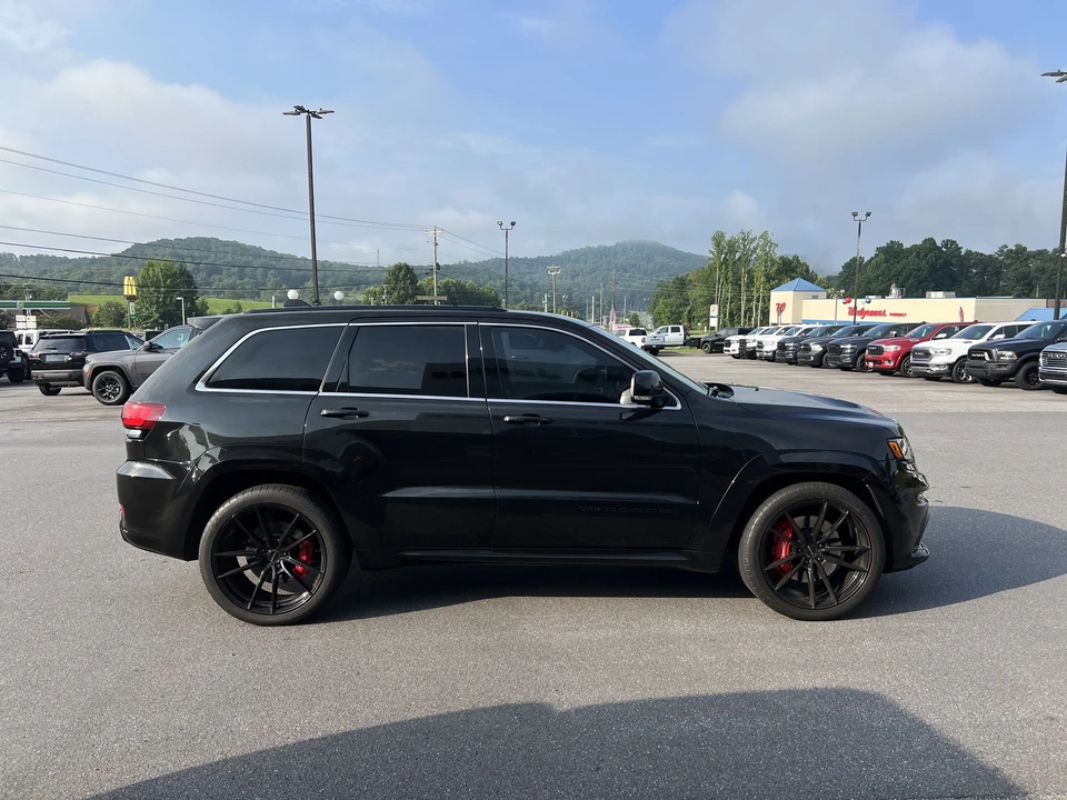 2015 Jeep WK2 Grand Cherokee SRT - Image 4 of 31