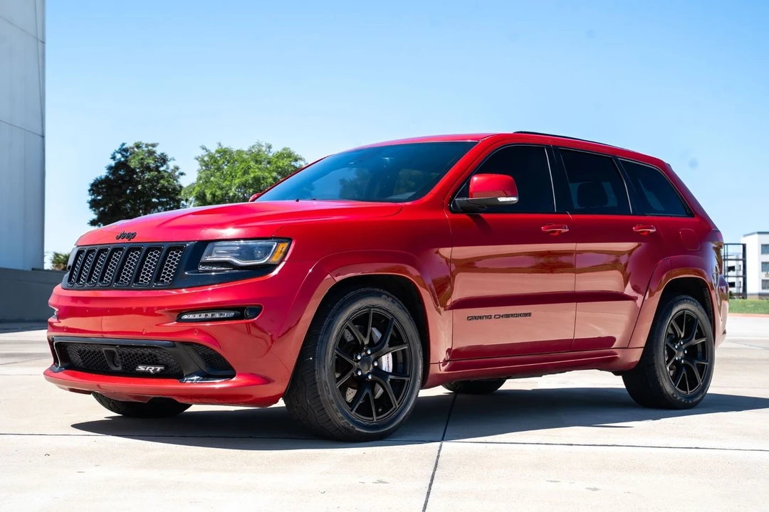 2015 Jeep WK2 Grand Cherokee SRT - Image 11 of 31