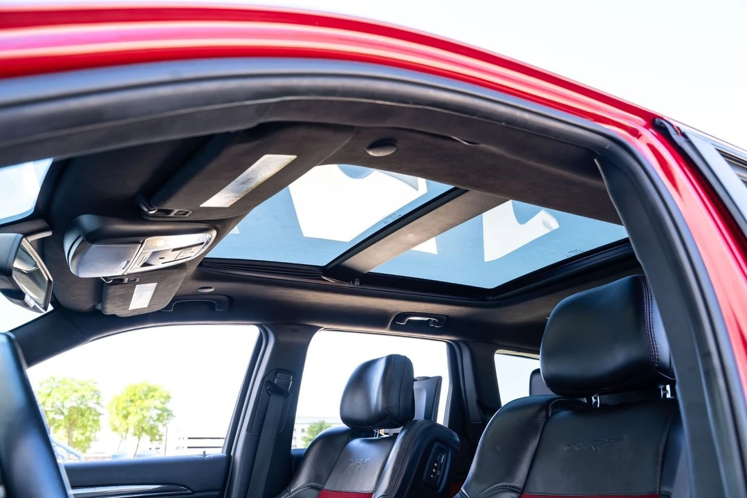 2015 Jeep WK2 Grand Cherokee SRT - Image 22 of 31